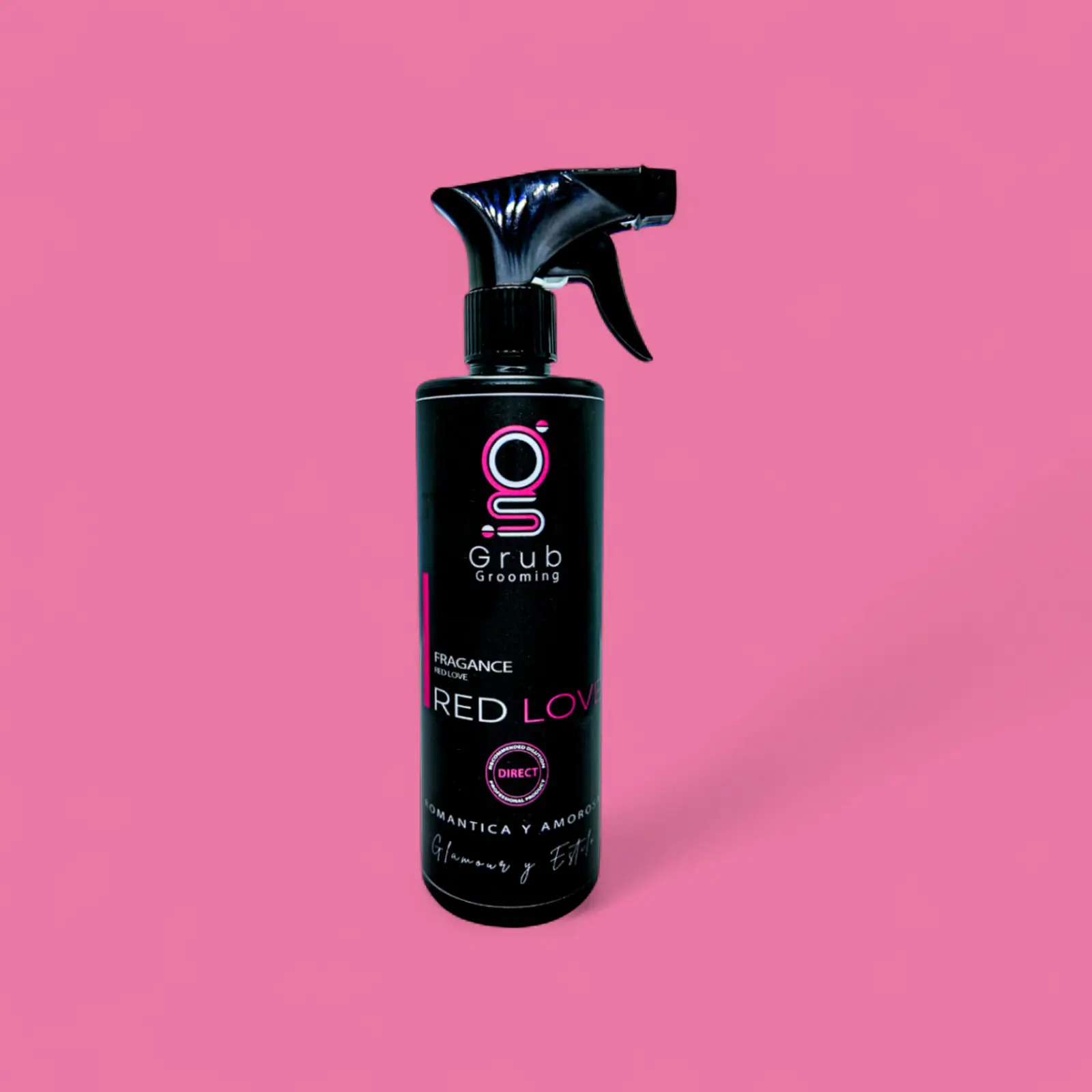 Fragancia Essence Red Love de GRUB Grooming en botella de 500 mL. Diseñada para groomers profesionales que buscan un aroma romántico y amoroso para sus mascotas. Glamour y Estilo.