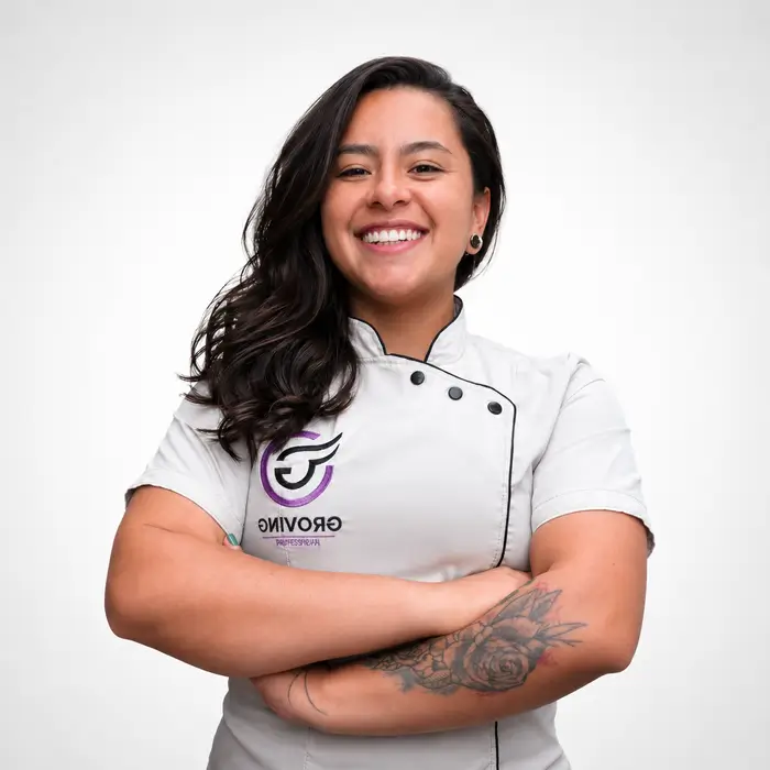 Fotografía de Natalia Ardila, Groomer profesional en Tunja y embajadora de la cosmética Groving Professional para spas caninos.